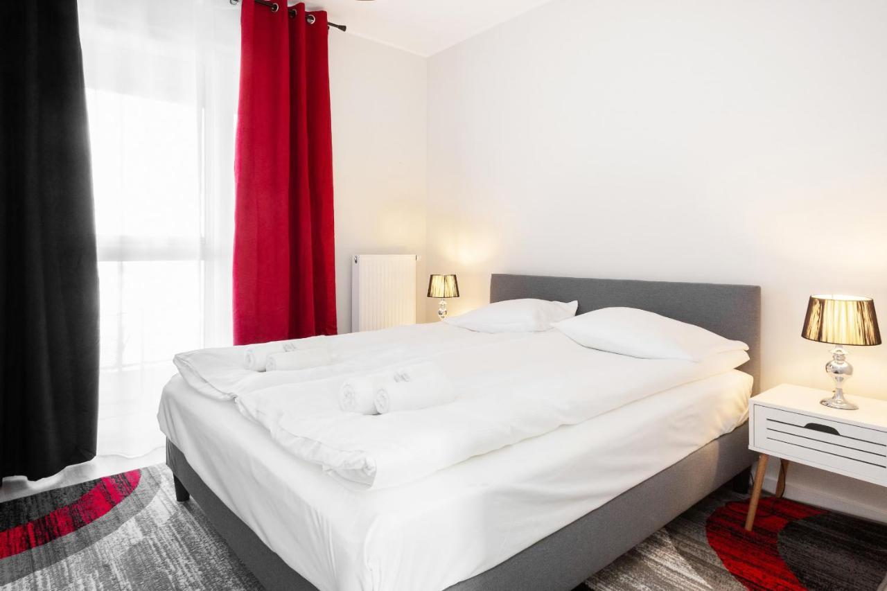 Apartments Rondo Wiatraczna By Noclegi Renters وارسو المظهر الخارجي الصورة