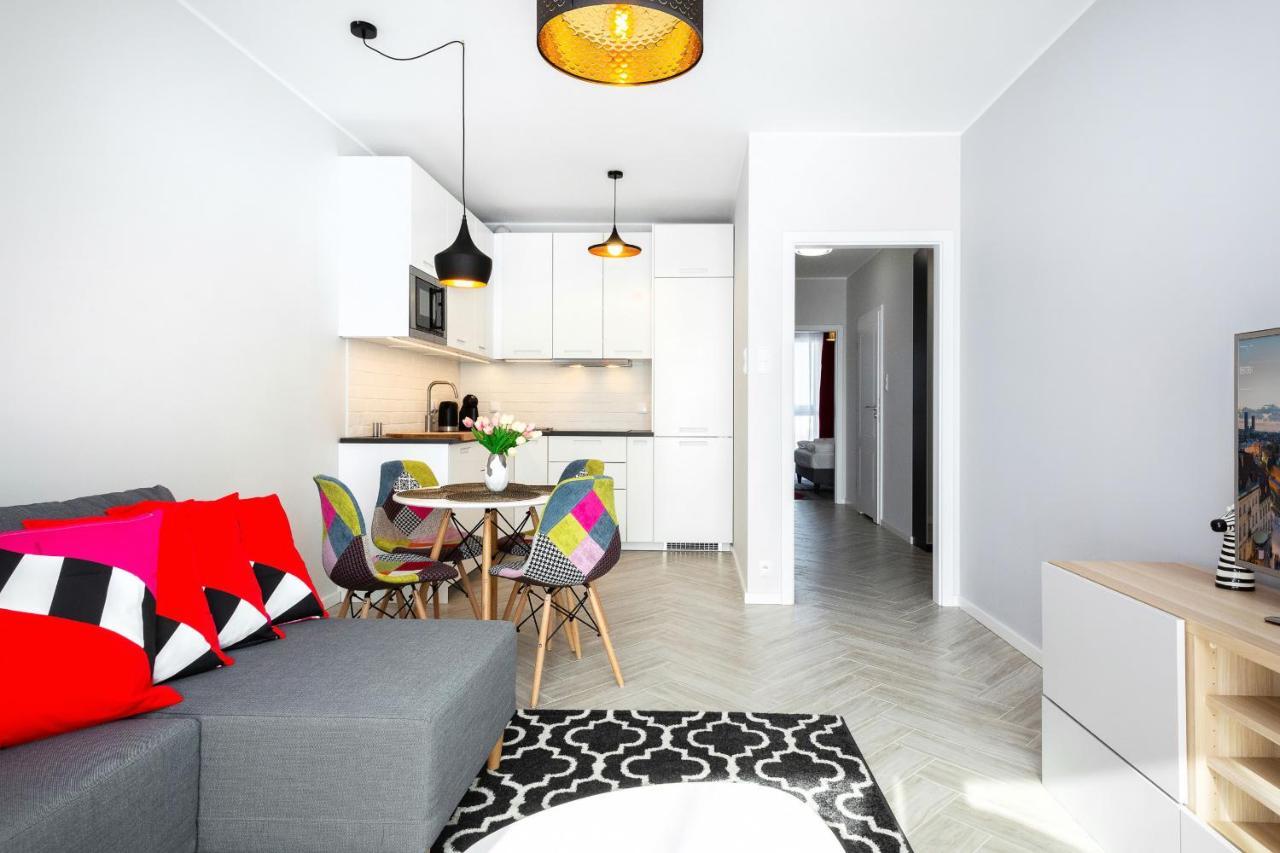 Apartments Rondo Wiatraczna By Noclegi Renters وارسو المظهر الخارجي الصورة