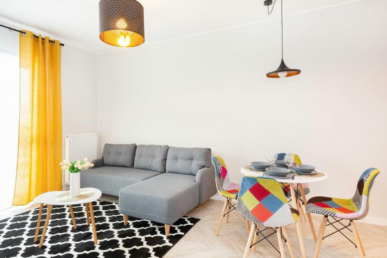 Apartments Rondo Wiatraczna By Noclegi Renters وارسو المظهر الخارجي الصورة